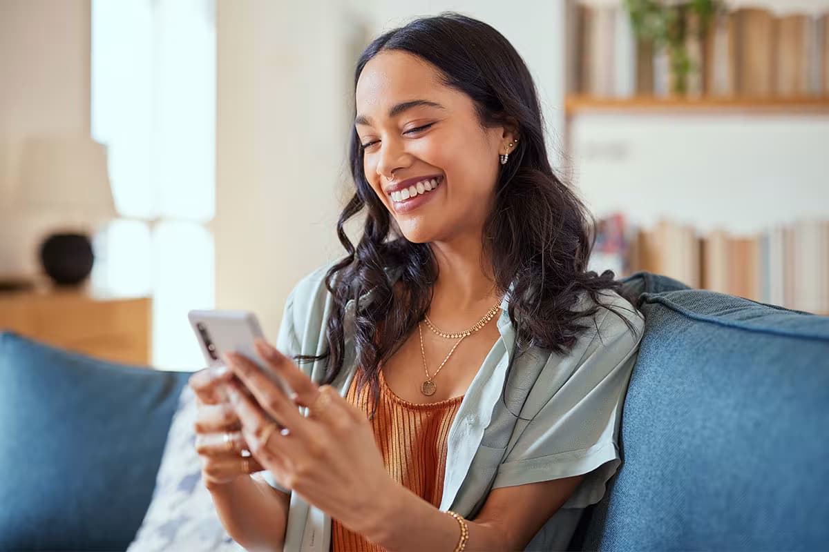 Best Savings Accounts in Canada in 2026 and What They Have to Offer