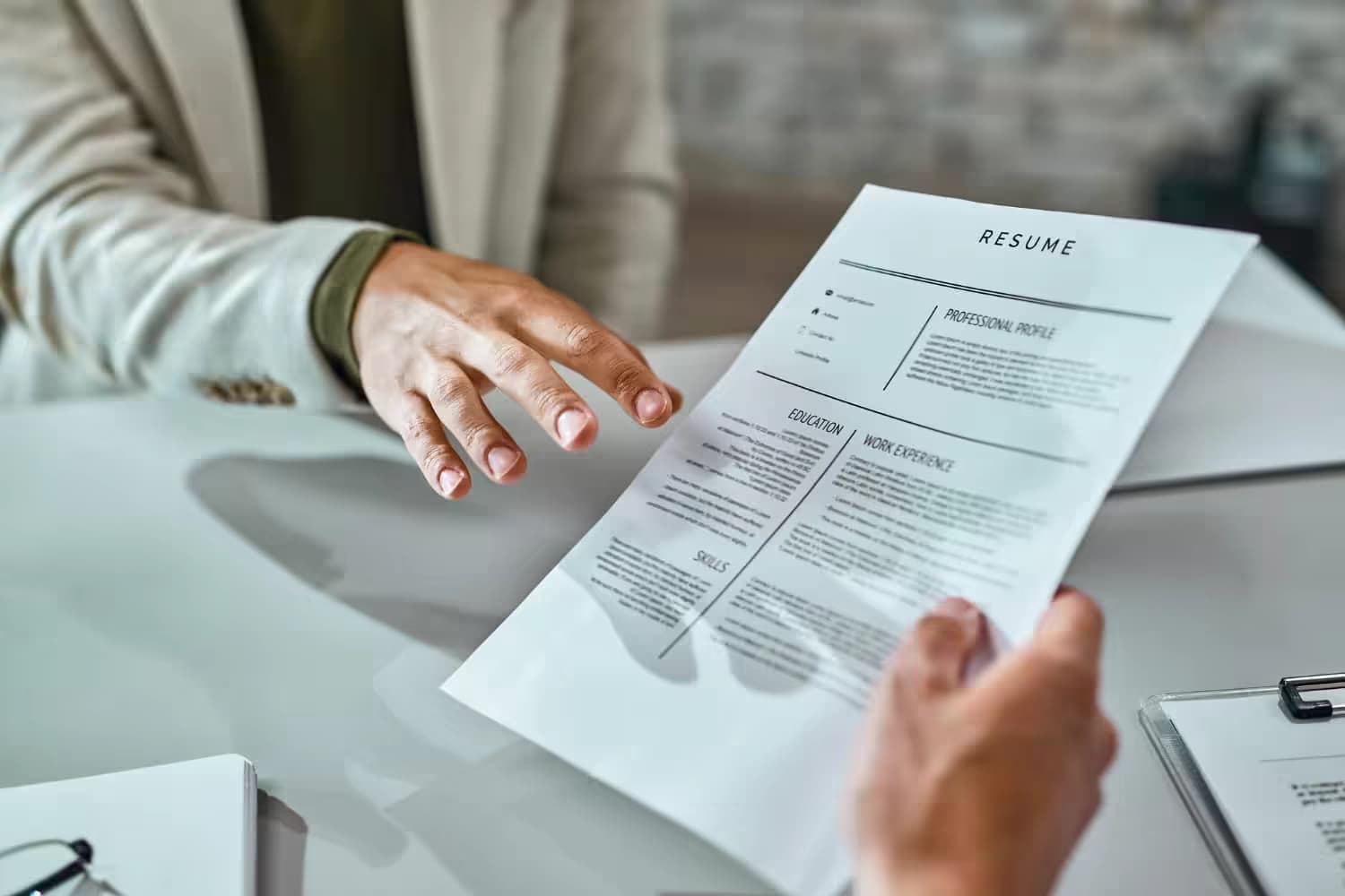 100 Essential Skills to Put on a Resume in 2026