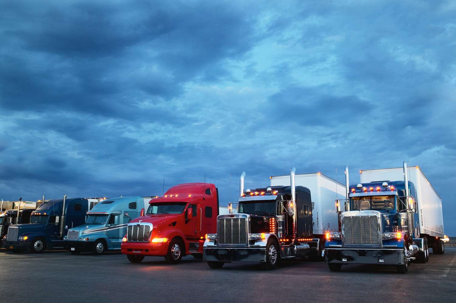 Tips for Choosing a Trucking Company