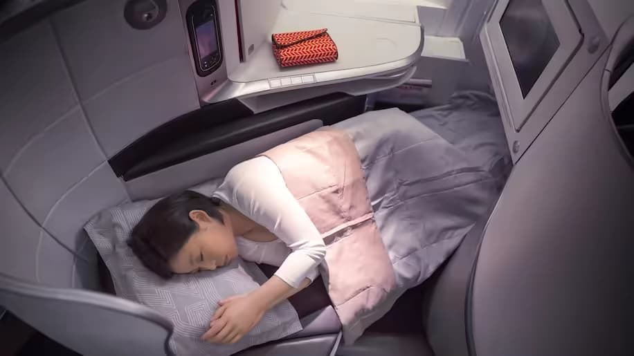 Microfiber Duvet Covers: Affordable Elegance for Your Business Travels