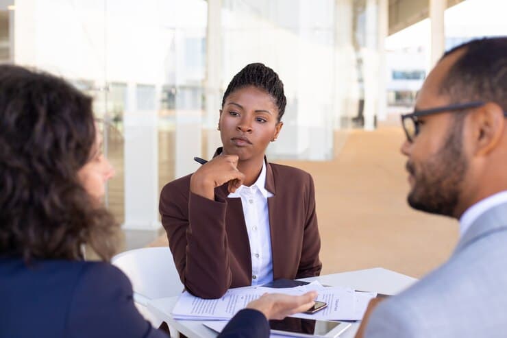 40 Internal Interview Questions to Ask Internal Candidates