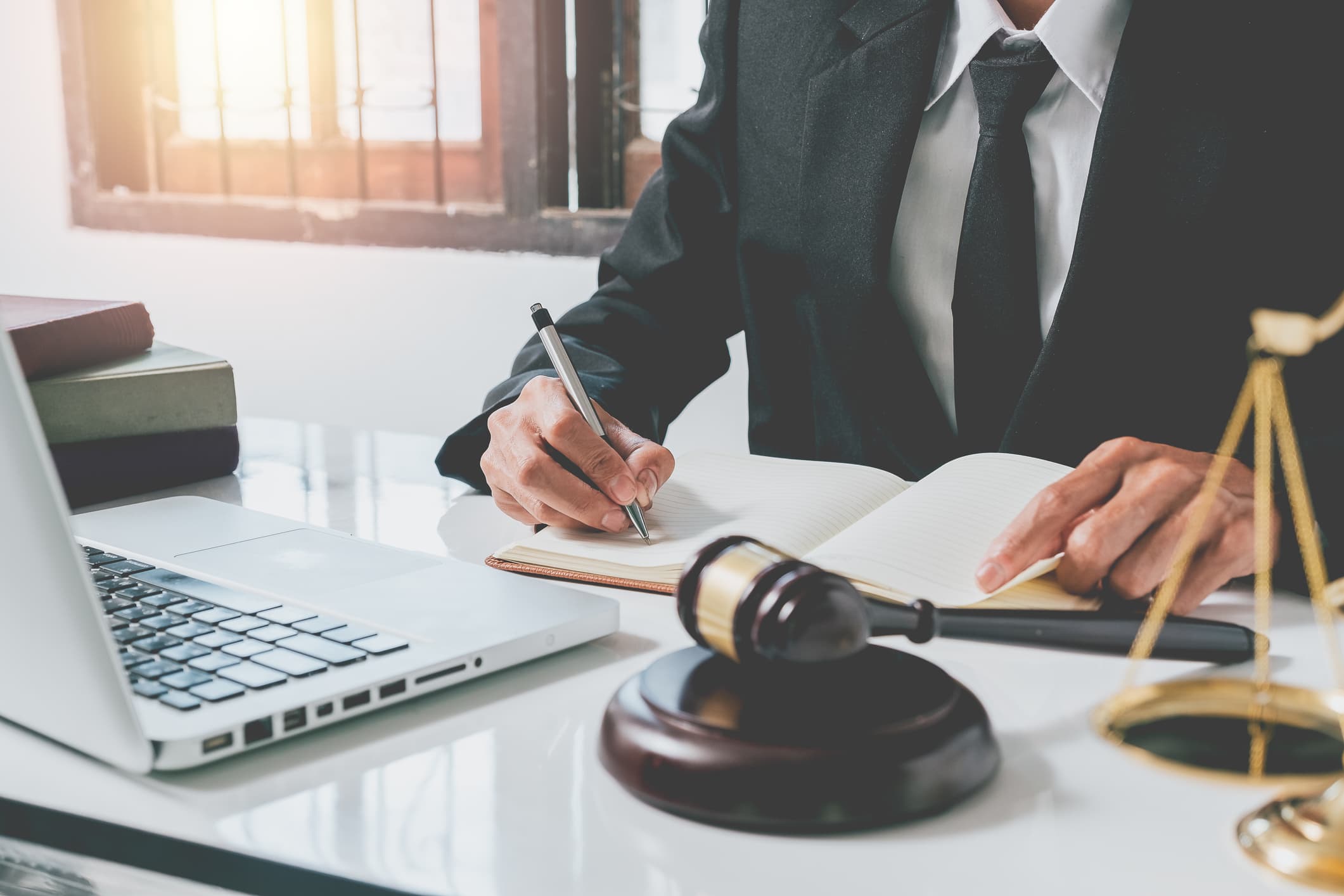 How Expert Legal Support Can Benefit Your HR Department