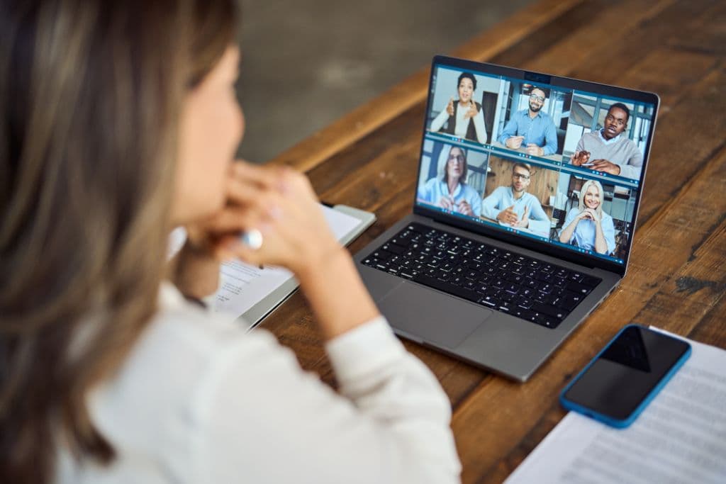 The Role of Employer of Record in Simplifying Remote Workforce Management