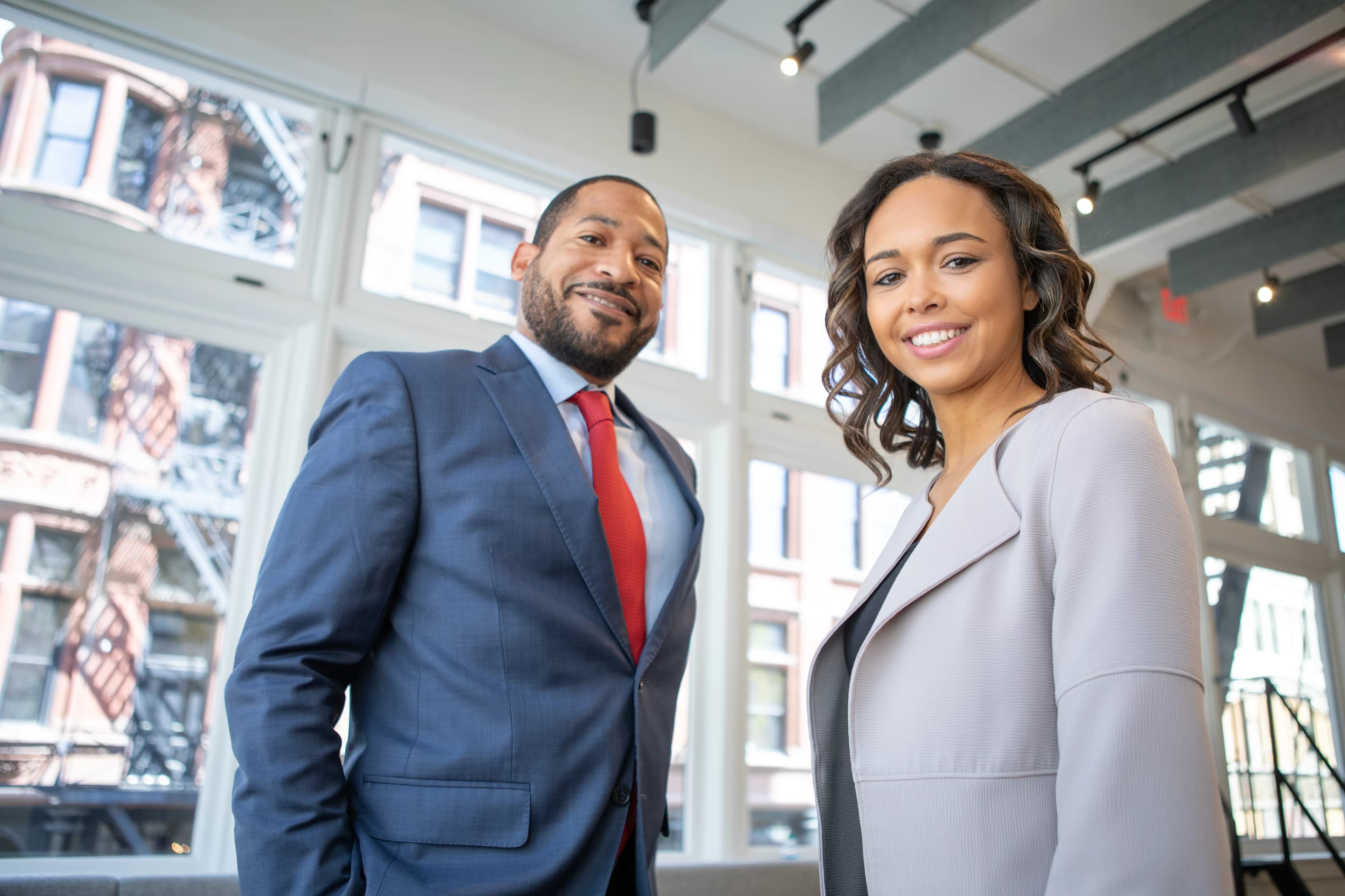 Here Are The 6 Reasons Why You Should Never Befriend Your Boss
