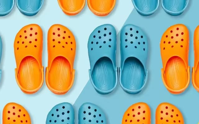 Crocs Student Discounts 2026