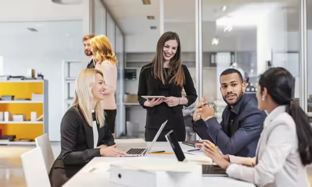 Why HR Professionals Need to Understand Web Application Development
