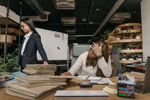 7 Payroll and Tax Pitfalls Holding Back HR Teams (And What You Should Do Instead)